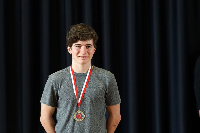 Nicolas Schmid s'est qualifié pour participer aux Olympiades de physique en Israël, en juillet prochain.