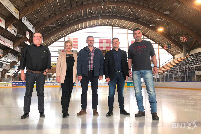 Les organisateurs de la journée d'adieu au Voyeboeuf actuel, de gauche à droite: Jean-Louis Gigon, Evelyne Juillerat, Olivier Dubail, Hervé Baour et Raf Richard.