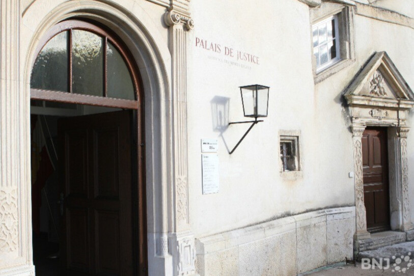 Tribunal