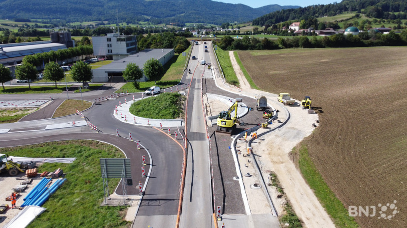 Le tronçon entre le giratoire du Sporting et la jonction A16 Delémont Ouest sera fermé à la circulation depuis ce vendredi 19h jusqu'à dimanche 17h. (Photo : sd ingénierie jura sa).