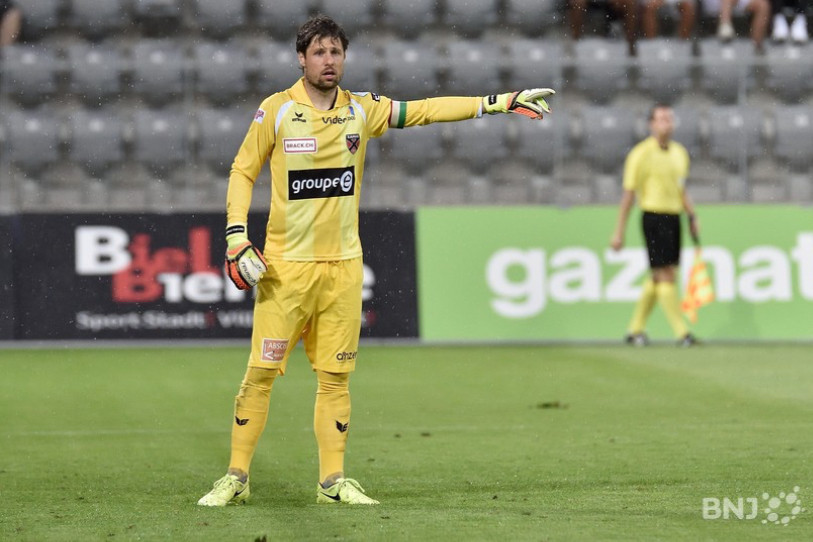 Après 90 minutes sous une pluie battante, le gardien et capitaine de Neuchâtel Xamax FCS, Laurent Walthert, a réussi à garder sa cage inviolée. (photo : archives)