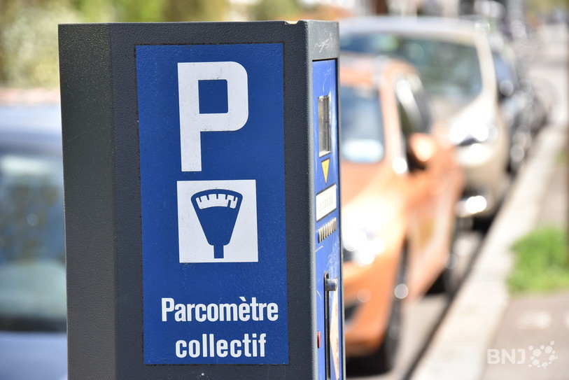 Des courriels frauduleux et mensongers demandent le paiement d'amende de stationnement. (Photo : illustration)