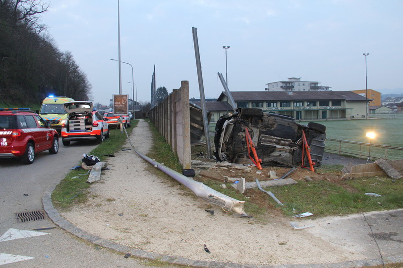 L'accident s'est produits samedi matin vers 5h45. (Photo: police jurassienne)