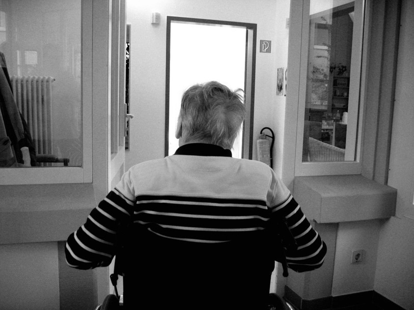 Marie-Thérèse Dressayre a vécu 15 ans aux côtés de son mari, atteint par la maladie d'Alzheimer. (Image d'illustration)