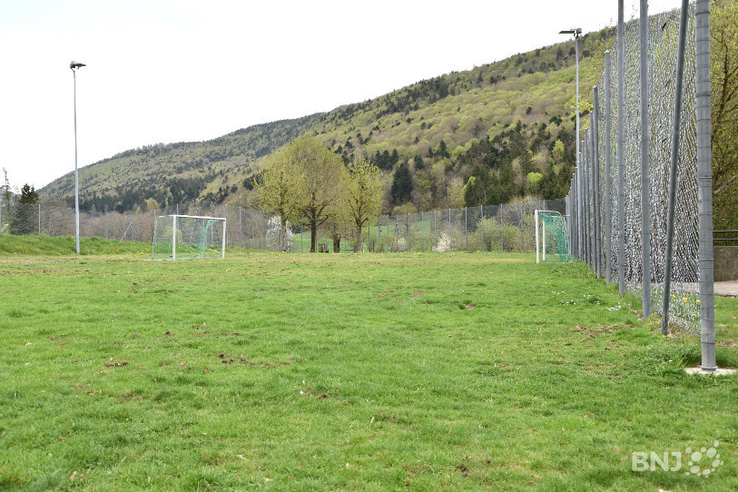 La 92e Fête de lutte du Jura bernois se tiendra sur ce terrain qui jouxte le centre communal de Péry.