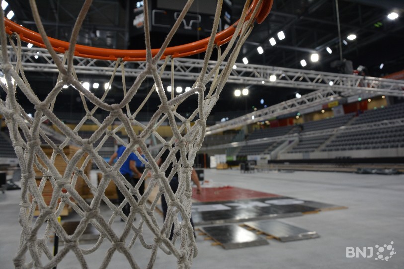 Les ballons oranges remplaceront les pucks ce samedi à la Tissot Arena de Bienne.