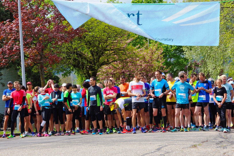 Les 11 km de Nidau ont enregistré un nouveau record de participation ce samedi (photo : Cross Club Nidau).