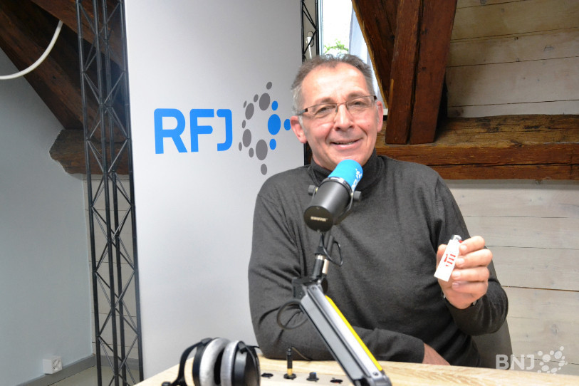 Jean-Noël Maillard a choisi de faire une photo avec un briquet pour que le Jura ne perde pas sa flamme.