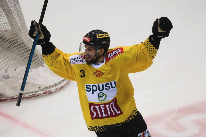 Peter Schneider est présenté comme un joueur « assez imprévisible » par le staff du HC Bienne (photo : Facebook Vienna Capitals).
