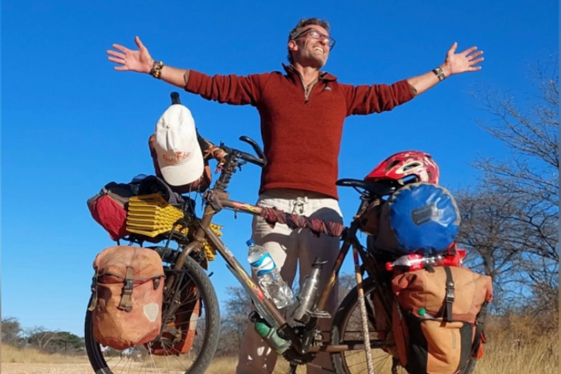 Le Neuchâtelois Sylvain Guignot lors de son périple en Afrique. (Photo : Sylvain Guignot)