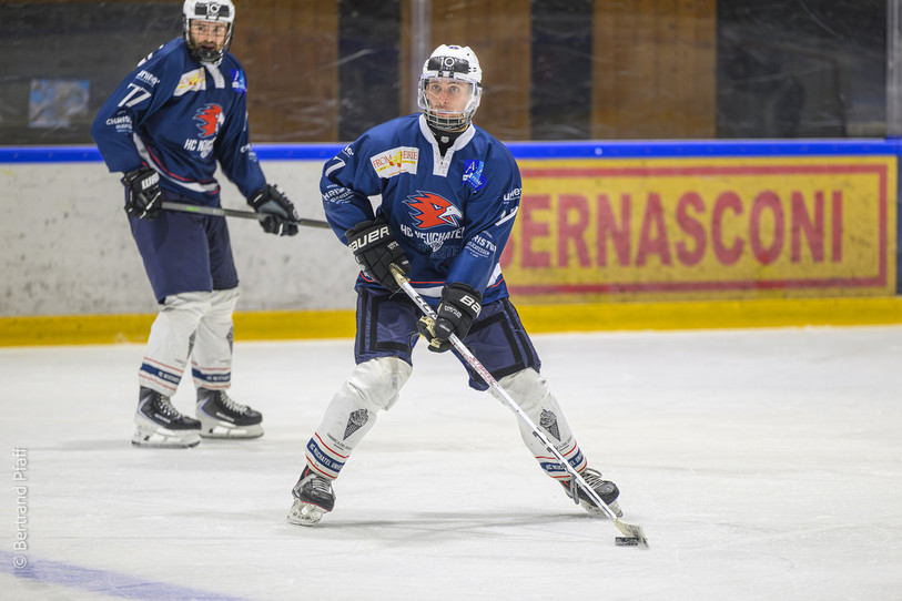 Charles Rodondi a offert la victoire au HC Neuchâtel Université samedi soir. (Photo : Bertrand Pfaff)