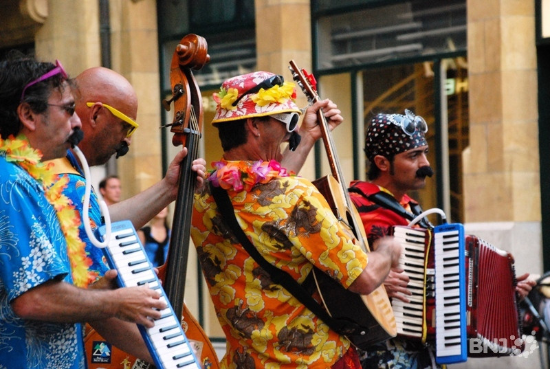 Les rues de Neuchâtel sonneront creux cet été avec l'annulation du Buskers festival. (Photo : archives)