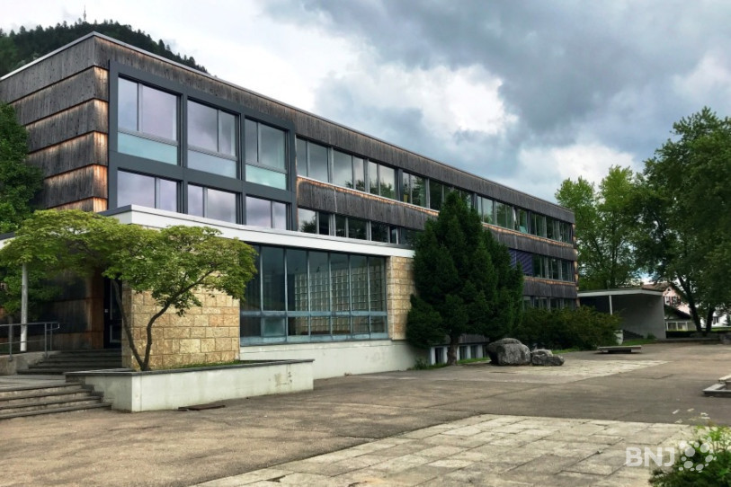 Le collège de Longereuse à Fleurier sera agrandi et accueillera notamment des places en préscolaire et en parascolaire.