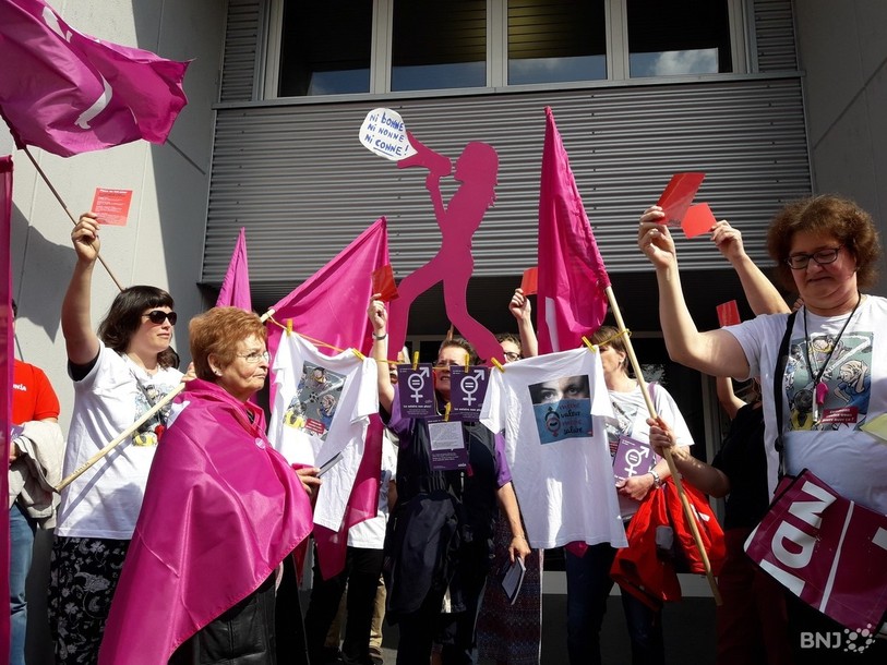 Le 14 juin prochain, travailleuses et travailleurs pourront se retrouver à Porrentruy avec Unia Transjurane pour débattre d'égalité salariale notamment (photo : archives).