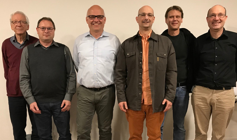 De gauche à droite : Didier Roches, Philippe Chételat, Patrice Baume, Bruno Cardona, et les deux vérificateurs des comptes (non membres du Comité) : Roland Girard et Hans Wind. (Photo : AJCP)