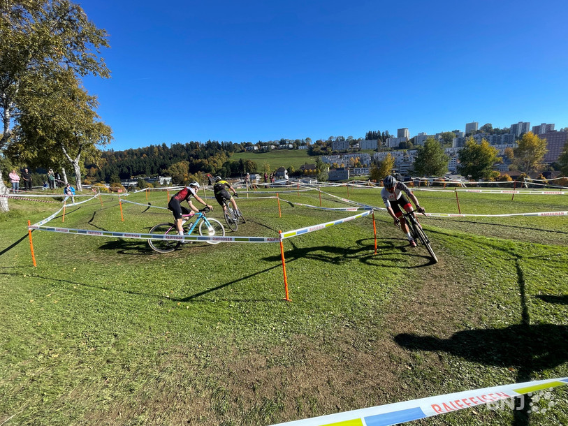 Le cyclocross des Abeilles, sur le site de la Charrière à La Chaux-de-Fonds.