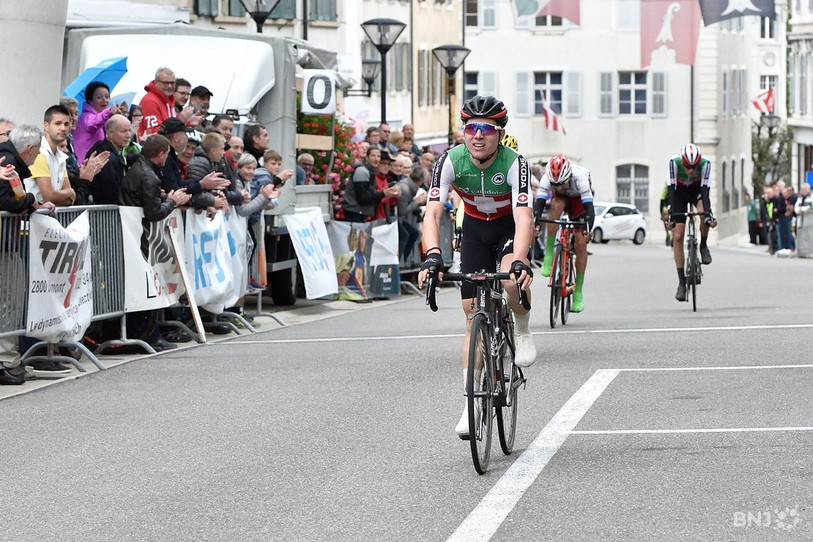Le Suisse Marc Hirschi a remporté la dernière édition du Tour du Jura dans les rues de Delémont en septembre 2017.