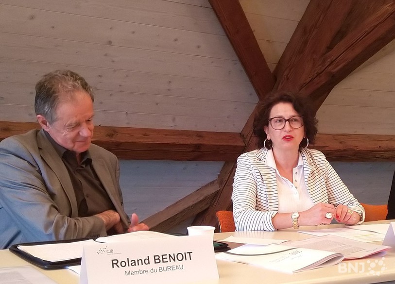 Roland Benoit cède la présidence à Morena Pozner.