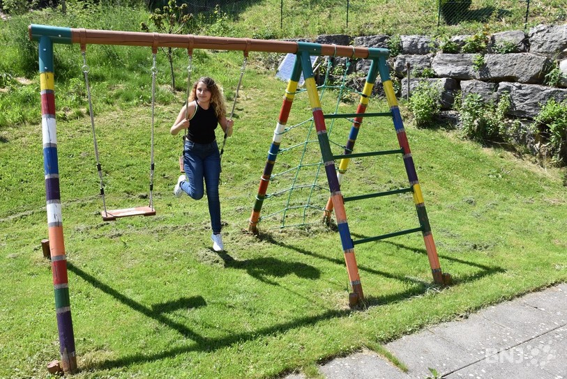 L'adolescente chercheuse de trésors partage ses découvertes sur sa chaîne Youtube.