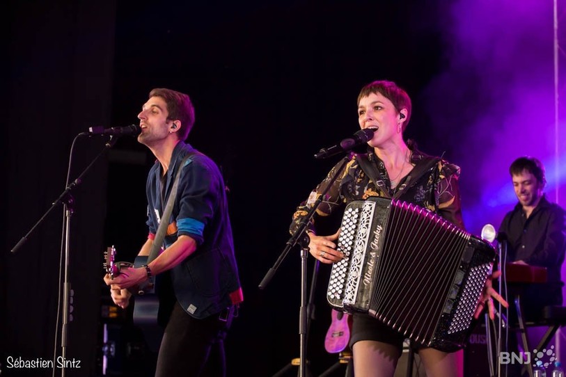 Le duo jurassien Carrousel ainsi que Sim's ont prix part aux Swiss Talents 2019 (photo: archives).