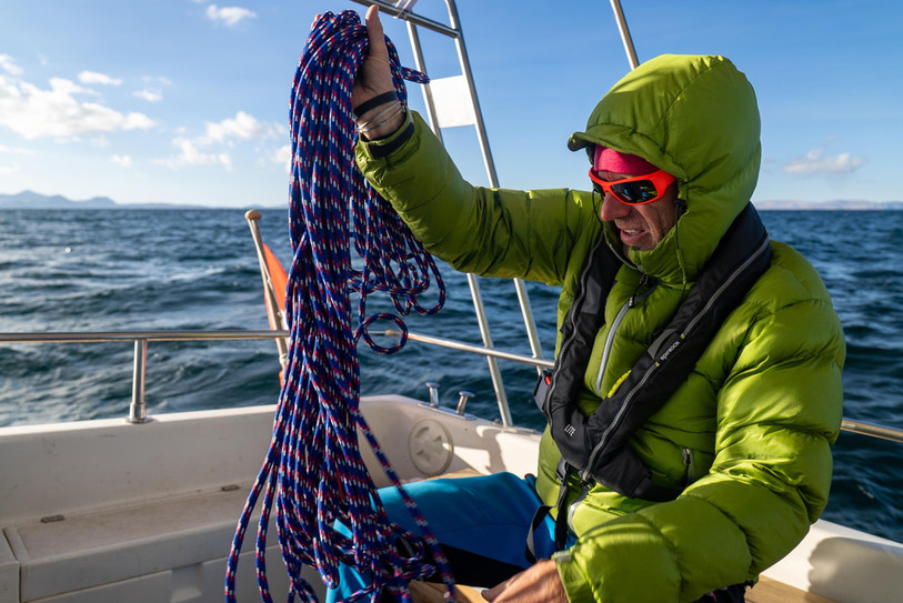 Mardi dernier, Raphaël Domjan a atteint Tiquina, en Bolivie, au terme de 150 km de navigation sur le plus haut lac navigable du monde. (Photo : PlanetSoral II)