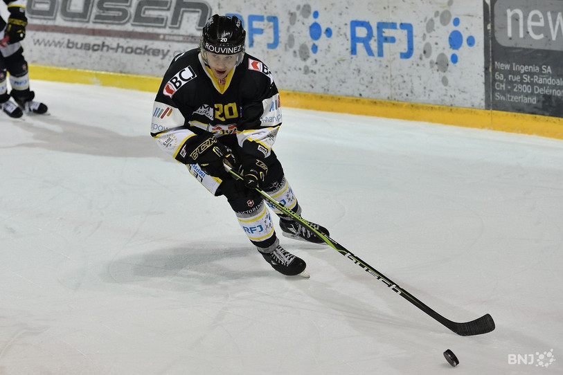 Thomas Devesvre a patiné sous les couleurs du HC Ajoie lors des saisons 2016/2017 et 2017/2018.