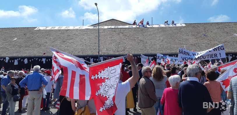 La Ville de Moutier se défend d'avoir jeté de l'huile sur le feu autour des festivités du 40e anniversaire.