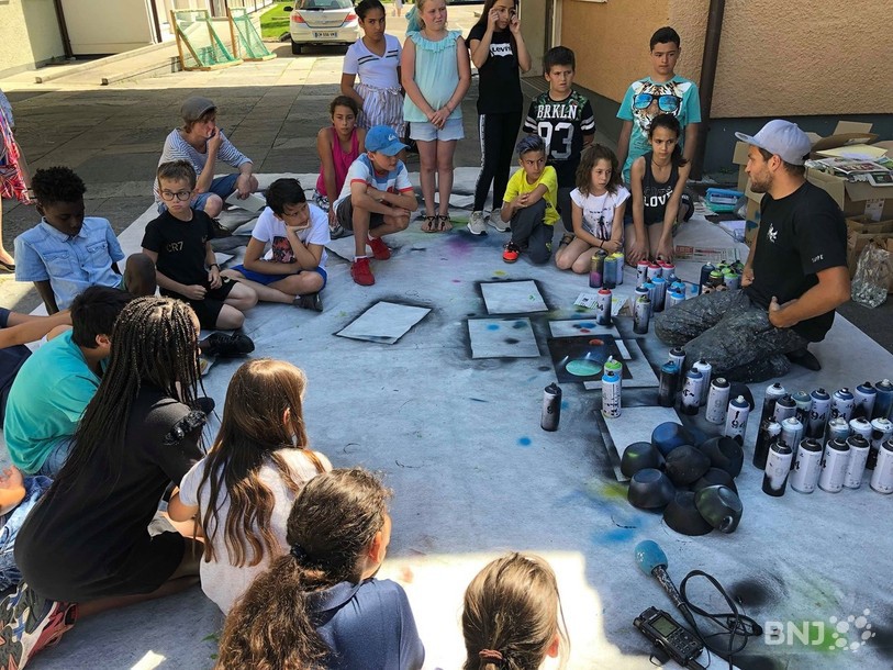 180 élèves de l'école primaire du Clos ont participé à cet atelier graffiti.