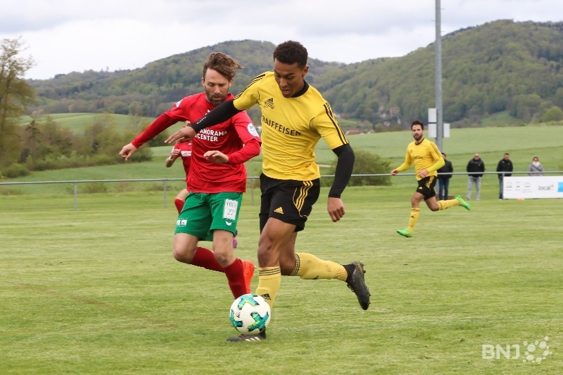 Hervé Tschanz a marqué le 2-0 pour le FC Cornol - La Baroche. (Photo : archives / Mauricette Schnider)
