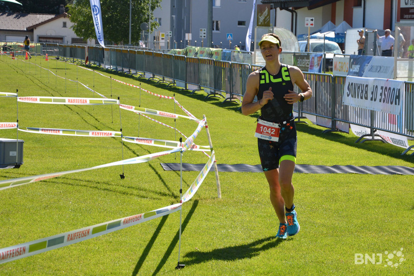 Carole Perrot a dompté le 28e triathlon de Tramelan samedi matin.