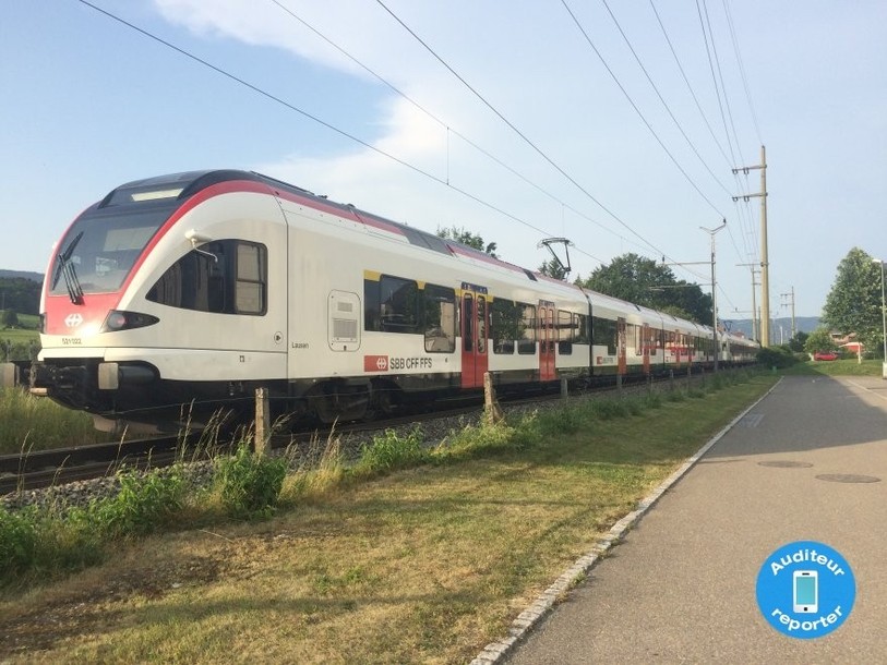 Des problèmes de frein ont forcé le train à s'arrêter peu après Courtételle.