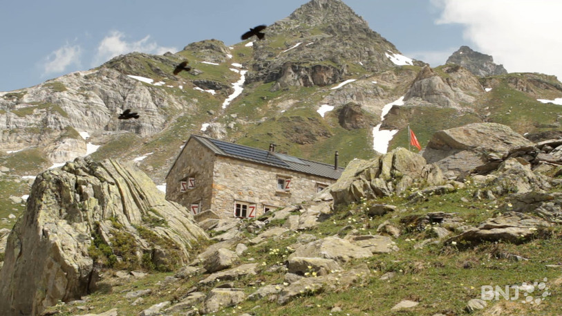 La cabane du Binntal appartenant au Club alpin de Delémont a été entièrement rénovée il y a quelques années. (Photo : archives).