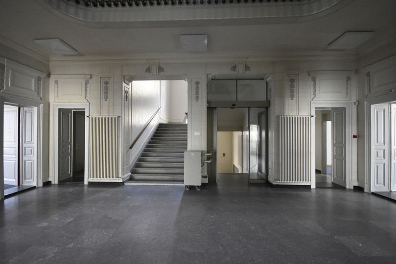 Un aperçu du hall avant sa démolition. (photo : art'chitecture Serge Grard)