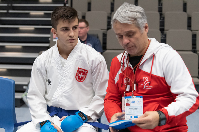 Arben Pjetraj (à gauche) a engrangé encore un peu plus d'expérience ce week-end avec l'équipe de Suisse. (Photo : archives.).