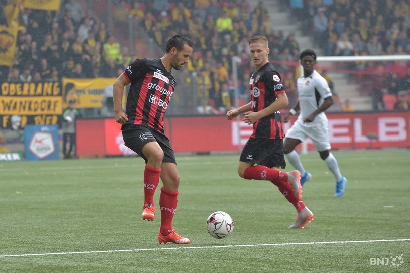 Raphaël Nuzzolo a une nouvelle fois endossé le costume de buteur providentiel pour Xamax. (photo: archives)