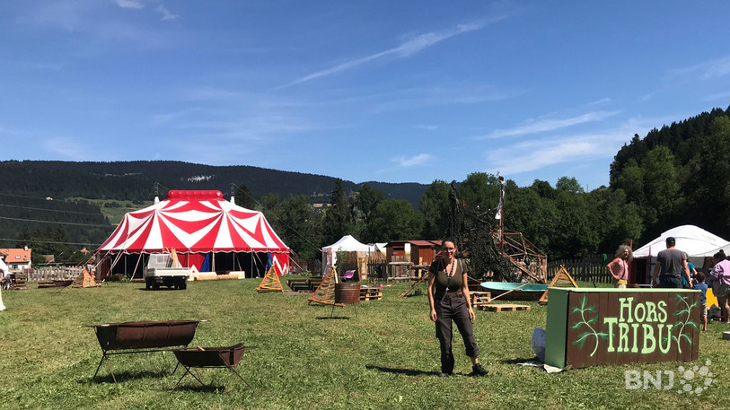 Le festival est en pleine préparation sur le « Champ du Zi » à Môtiers.