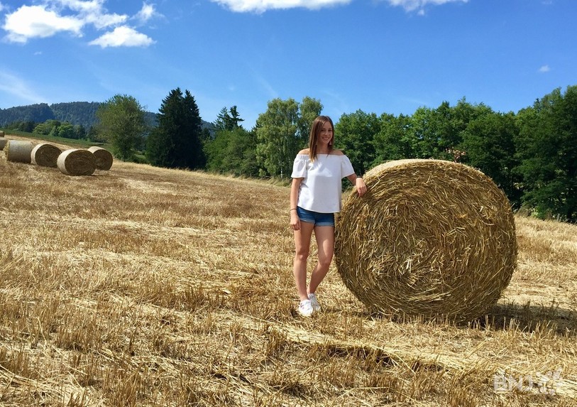 Lise Neukomm s'engage pour protéger les faons avec son projet Sauvetage Faons Jura Bernois.