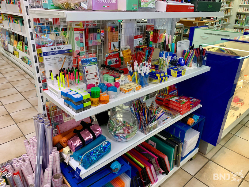 Lot De 25 Gommes Fantaisie - Thèmes Variés Pour école, Bureau, Dessin - Déstockage Papeterie Enfant