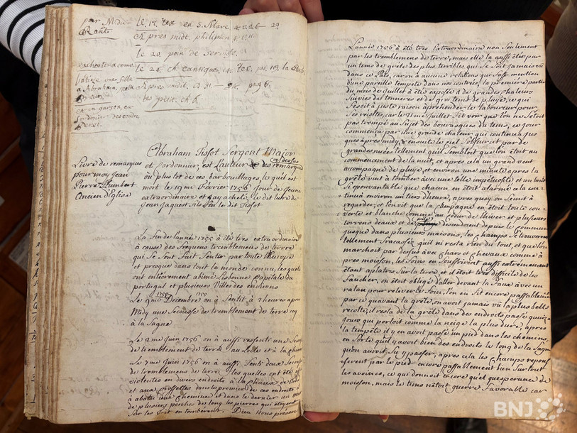 Ce livre, qui fera office de journal, a été acheté par un Sagnard en 1756. C'est le premier objet à entrer dans les collections de la Société d'instruction mutuelle, fondatrice du Musée régional de La Sagne.   