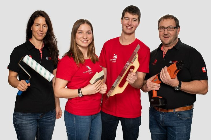 Viola Stillhard encadre Daniela Ziller, alors que Loris Glauser peut compter sur le soutien de Rudolf Mösching. (Photo : SwissSkills)