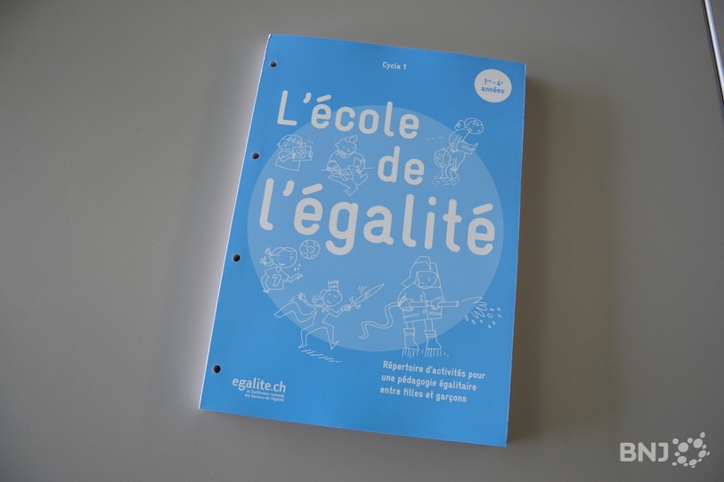 La première brochure s'adresse au cycle 1, pour des élèves de la 1e à la 4e année