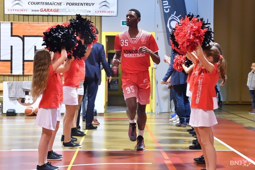 D'Jo Berthi Mputu se dressera sur la route du BC Boncourt dans le prochain championnat de Swiss Basketball League.