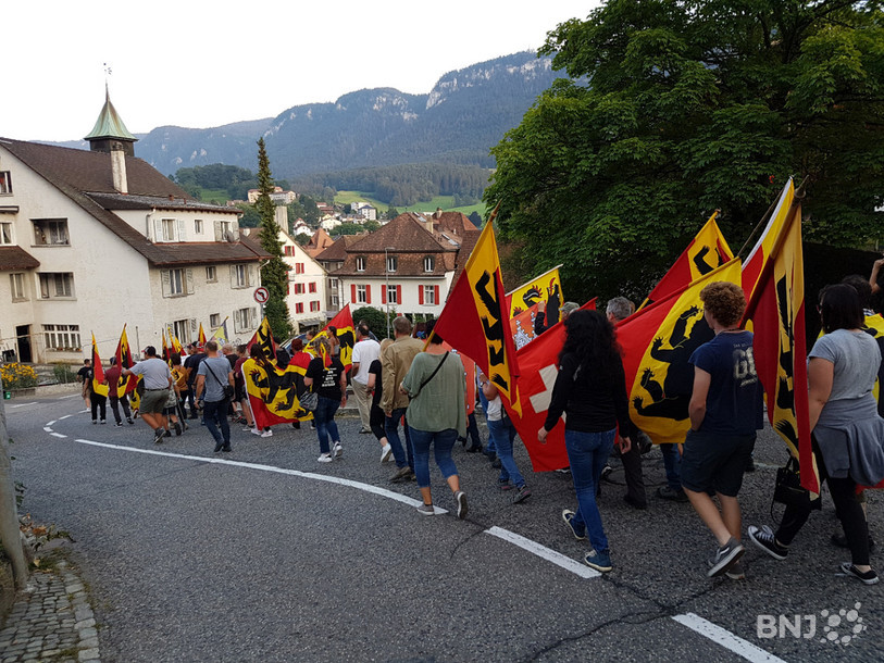 Le cortège s'est déplacé dans le calme.