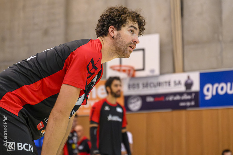 Colombier volley a dû s'avouer vaincu face à Näfels samedi. (Photo d'archives : Bertrand Pfaff)
