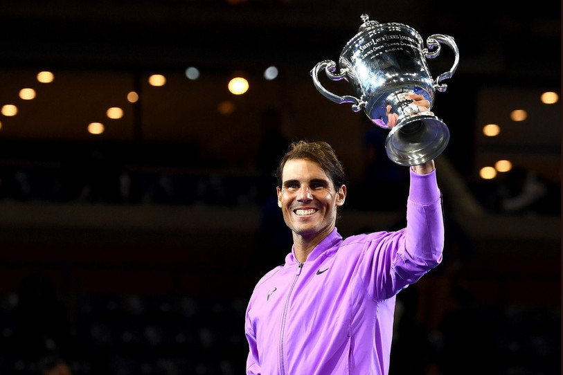 Avec un 19e titre en Grand Chelem acquis à l'US Open, Rafael Nadal revient à une longueur de Roger Federer (photo : Twitter US Open).