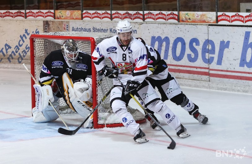 Philip-Michaël Devos a été le dernier buteur ajoulot de la soirée mardi (photo : Mauricette Schnider).