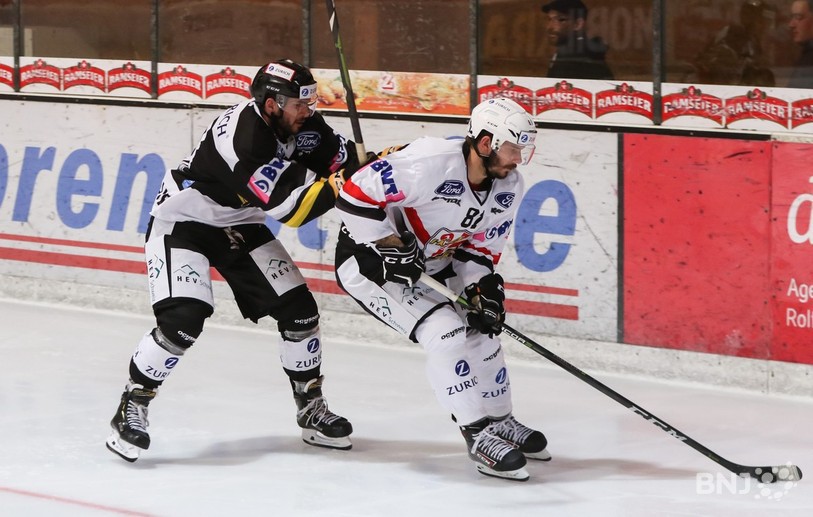 Avec deux assists à son actif, Mathias Joggi a pesé sur la défense bernoise (photo : Mauricette Schnider).