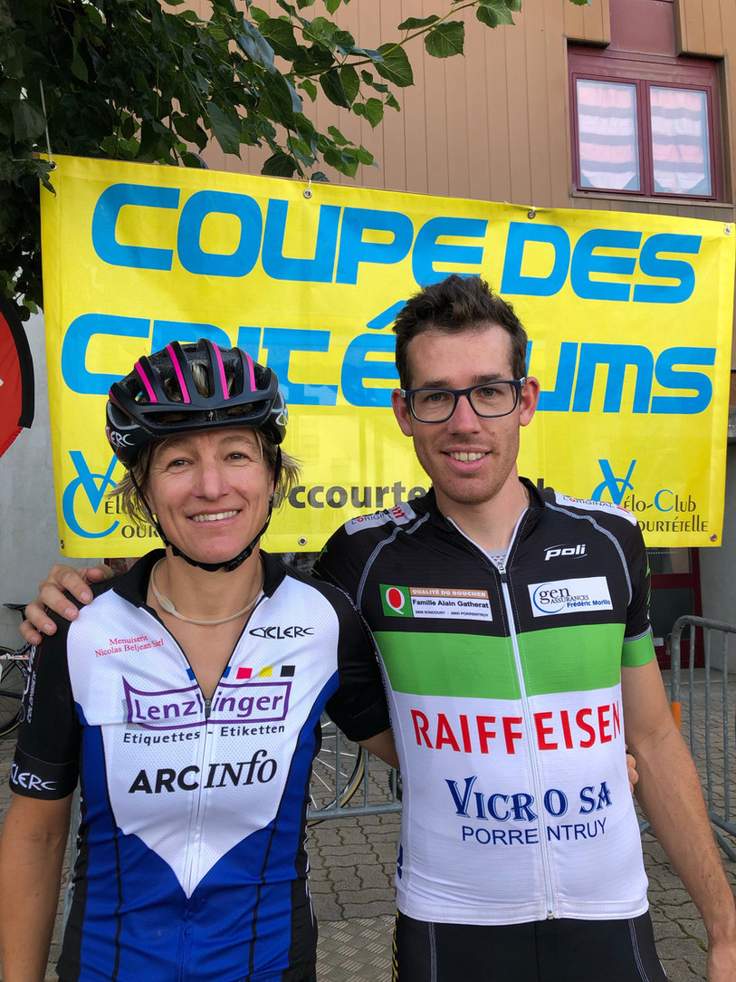 Les deux vainqueurs du classement général : Sandra Stadelmann-Hushi et Romain Aubert.