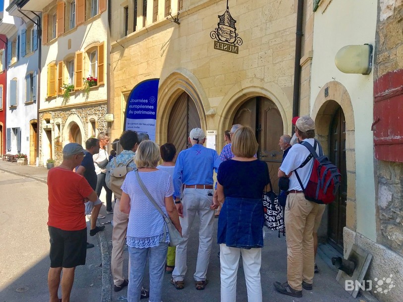 Les Journées européennes du patrimoine ont également eu lieu au Landeron qui a proposé une balade chromatique dans le village.