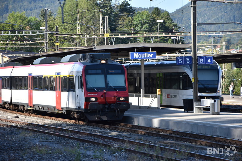 Beaucoup de personnes ratent leur train en gare de Moutier, selon le député Peter Gasser (photo : archives).